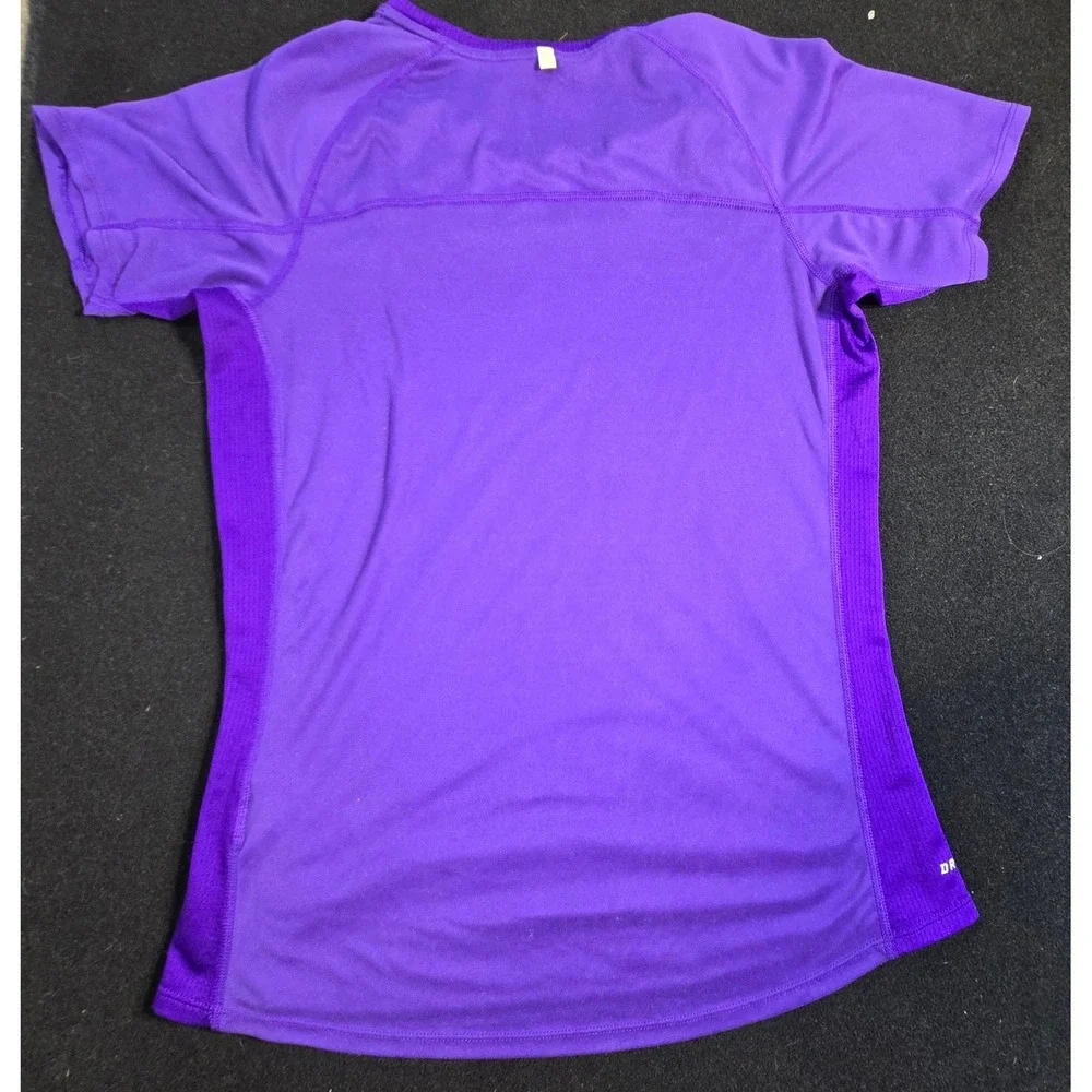 Nike Dri-FIT Womens Purple Short Sleeve Running Training Shirt‎ Med Gym *flaw